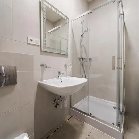 Inshiapartments On Pid Dubom Str Львов Экстерьер фото