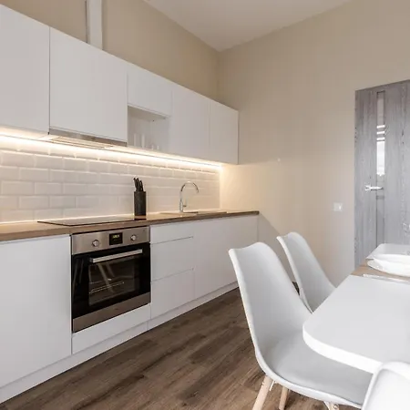 Inshiapartments On Pid Dubom Str Львов Экстерьер фото